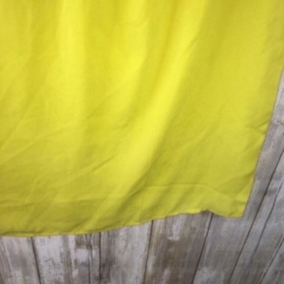 Loft Yellow Sleeveless Blouse - Picture 4 of 5